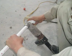 谢家集漏水维修电话